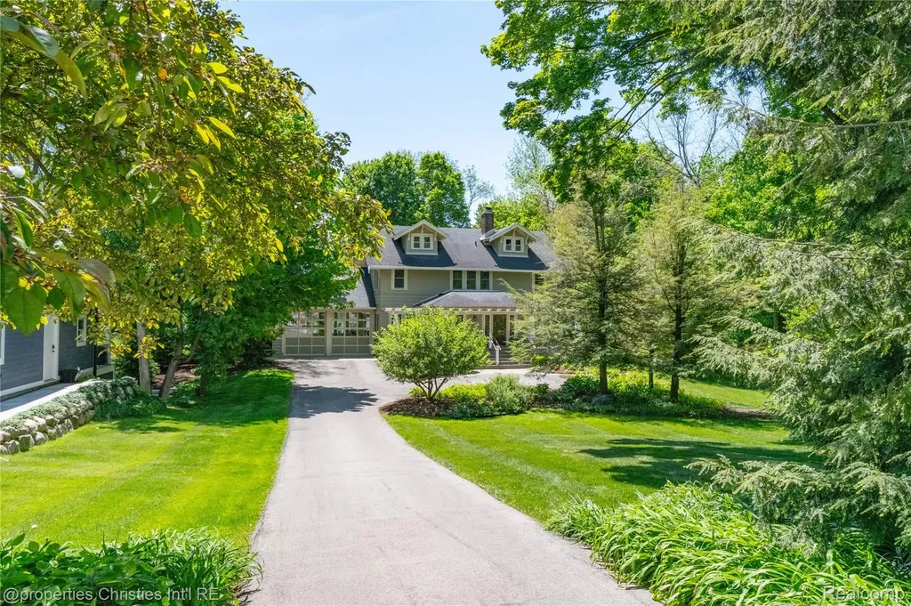761 Thayer Boulevard Northville City MI 48167