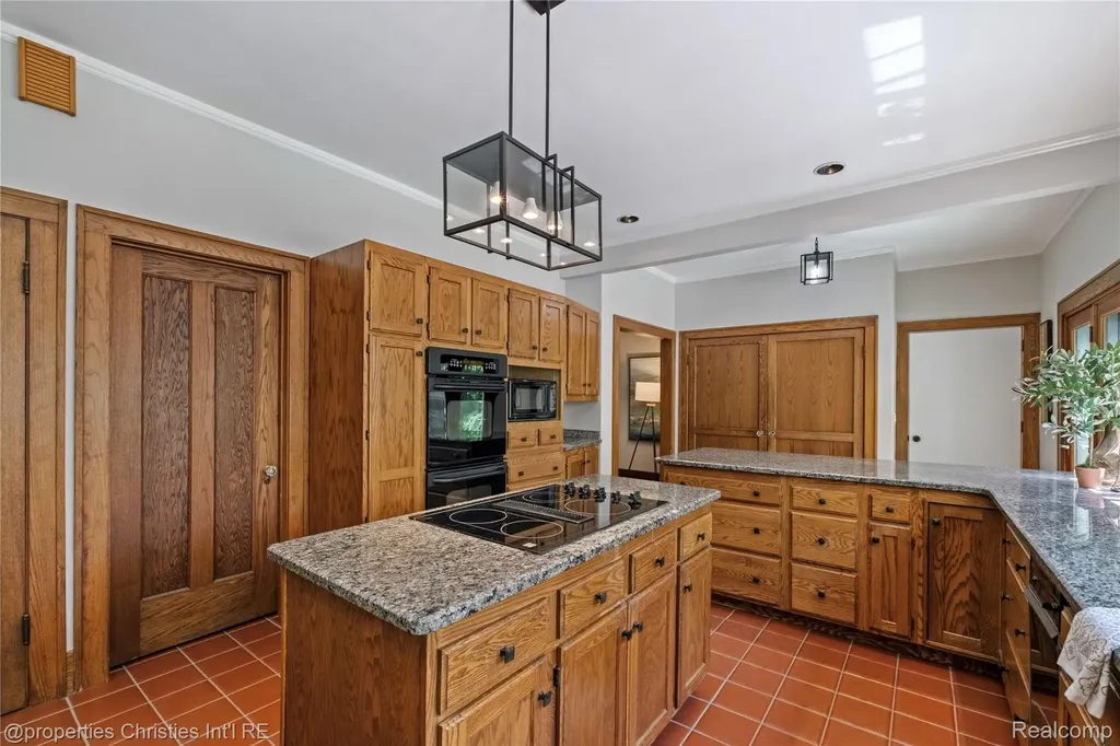 761 Thayer Boulevard Northville City MI 48167