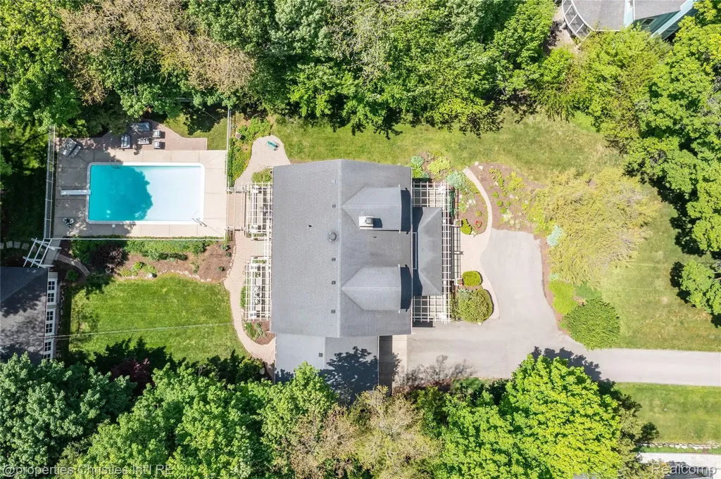 761 Thayer Boulevard Northville City MI 48167
