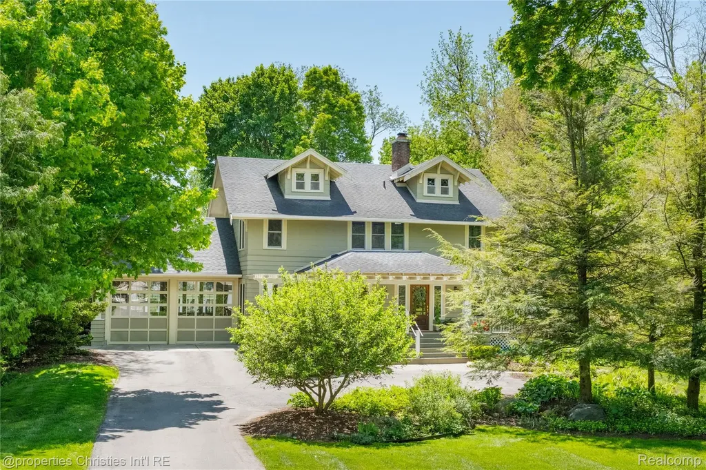 761 Thayer Boulevard Northville City MI 48167