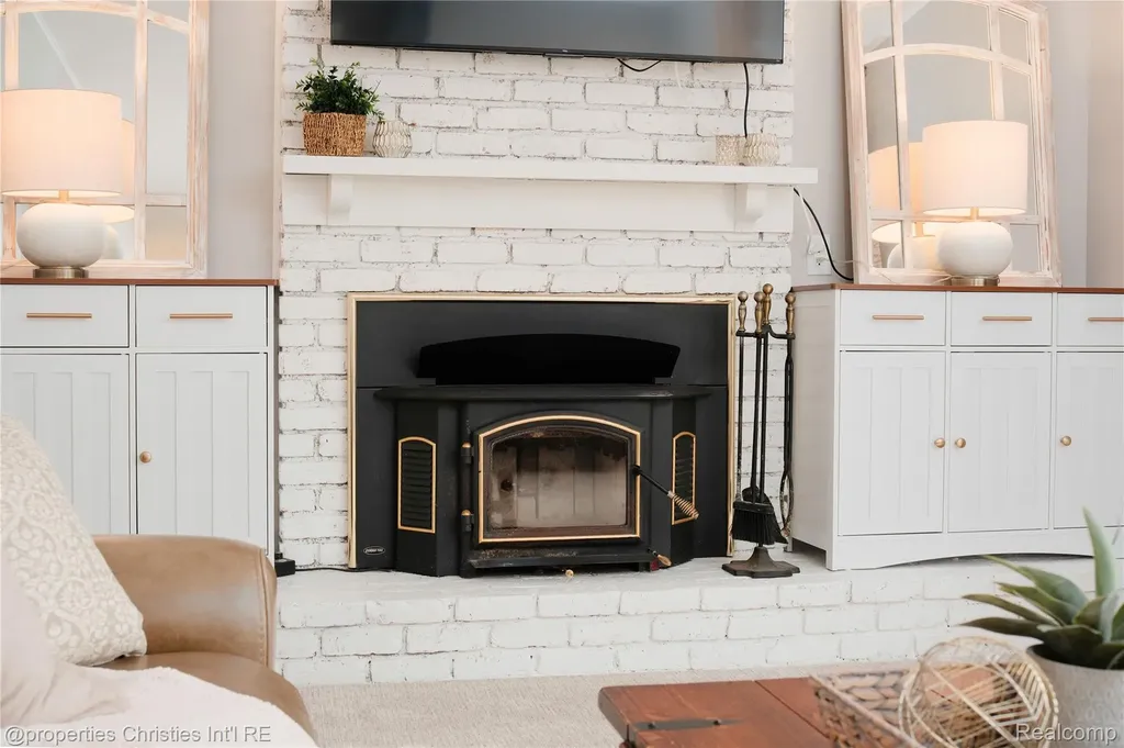 1069 Grace Court Northville City MI 48167