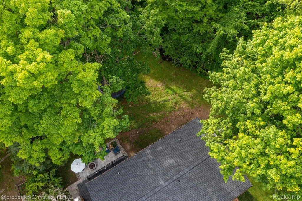 1069 Grace Court Northville City MI 48167