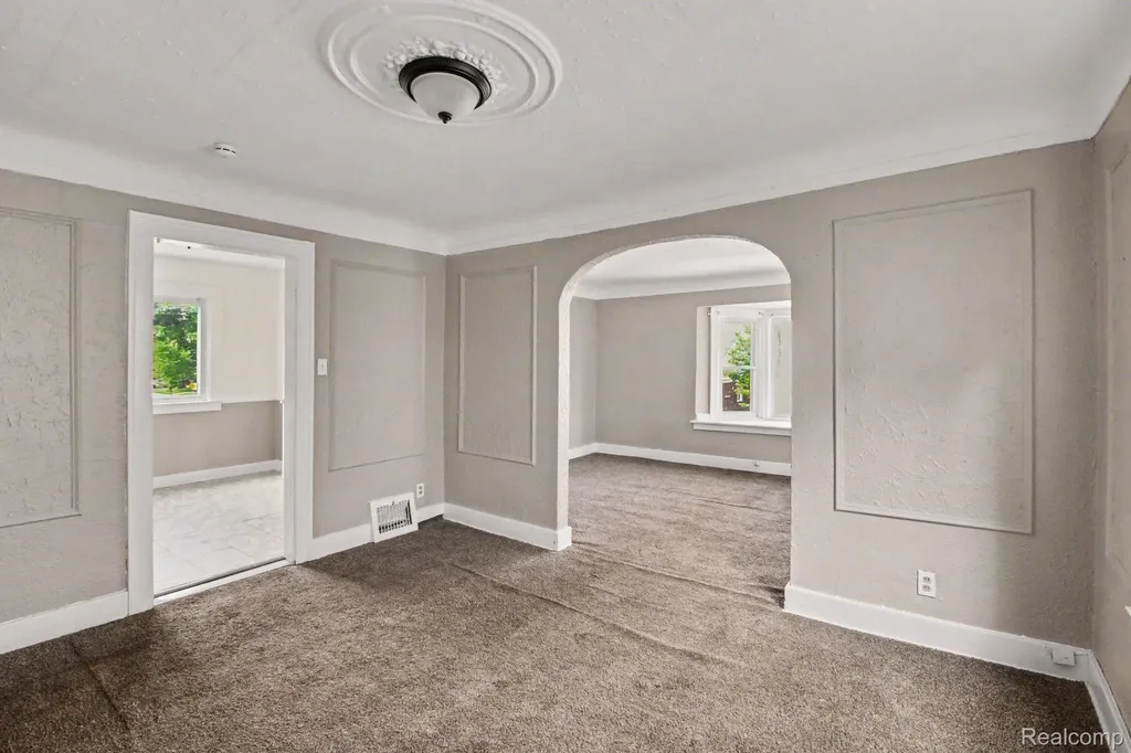 16728-16730 Woodingham Drive Detroit City MI 48221