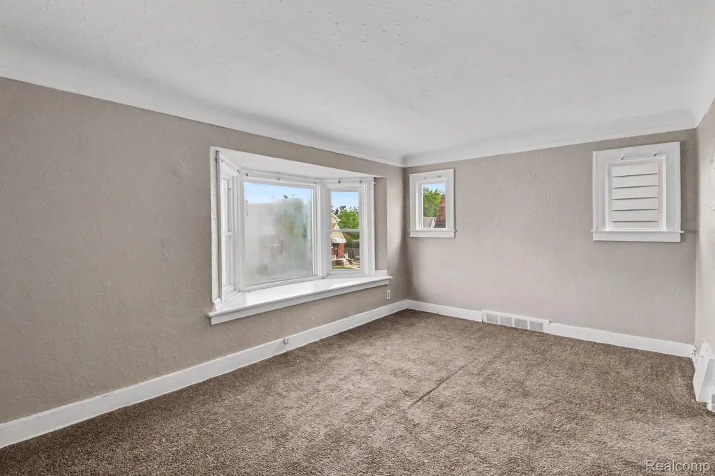 16728-16730 Woodingham Drive Detroit City MI 48221