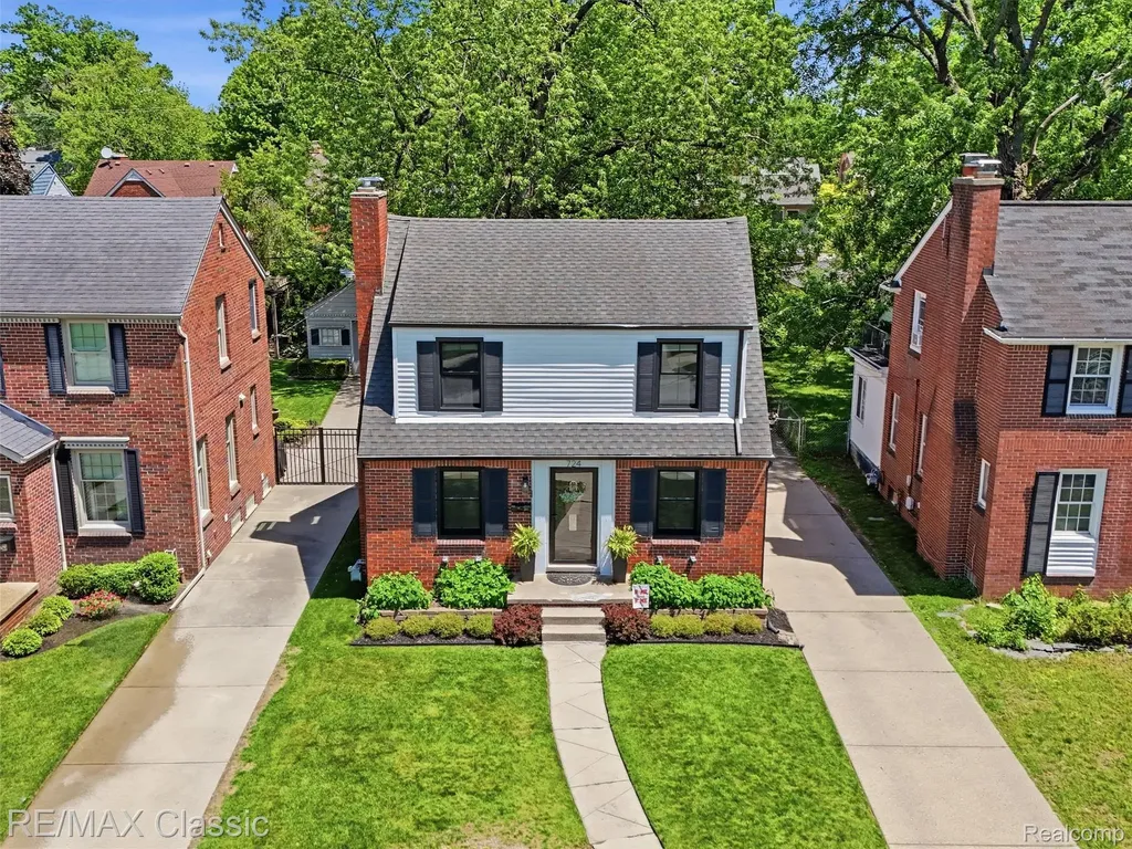 724 N Mildred Street Dearborn City MI 48128