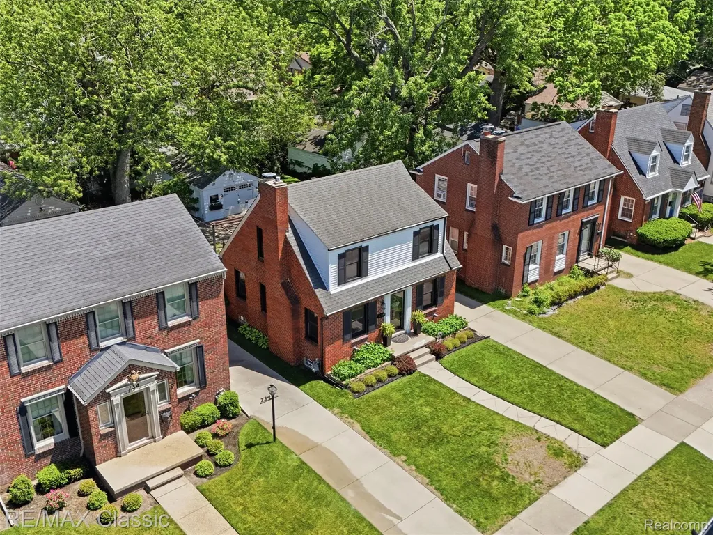724 N Mildred Street Dearborn City MI 48128