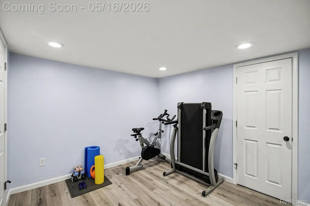 2982 Powderhorn Ridge Road Rochester Hills City MI 48309