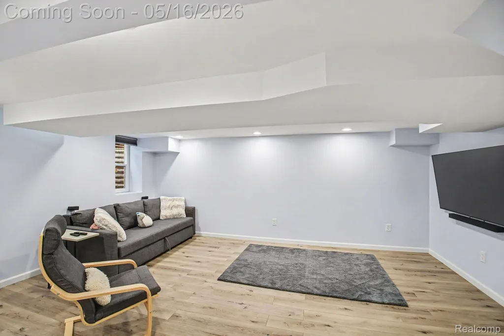 2982 Powderhorn Ridge Road Rochester Hills City MI 48309