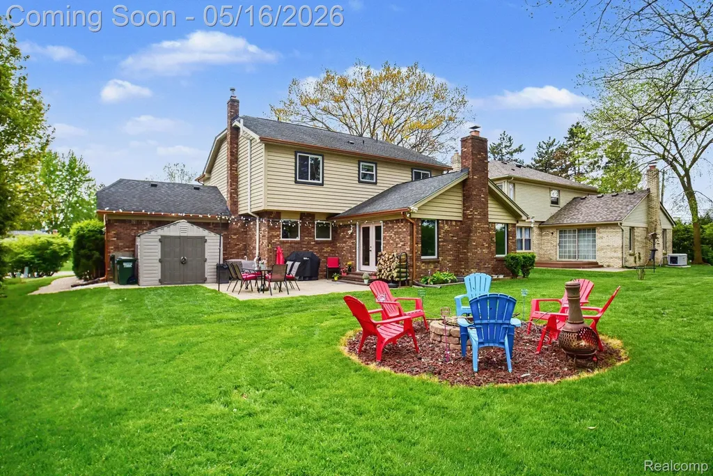 2982 Powderhorn Ridge Road Rochester Hills City MI 48309
