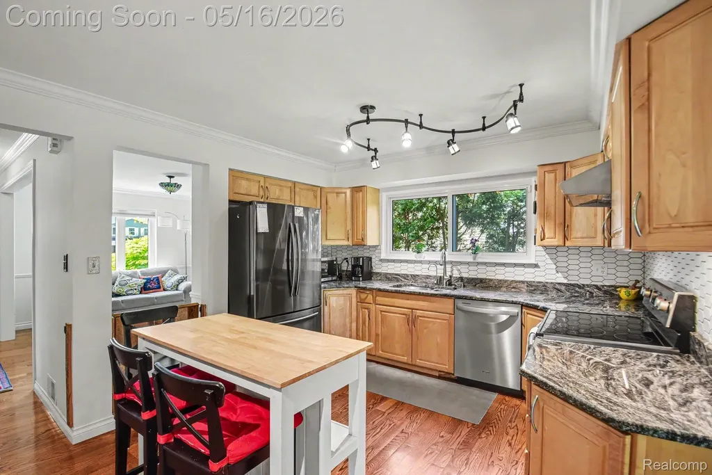 2982 Powderhorn Ridge Road Rochester Hills City MI 48309