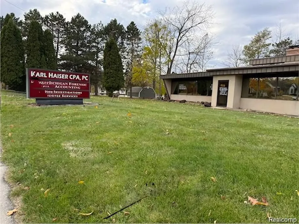 610 E Grand Blanc Road Grand Blanc City MI 48439