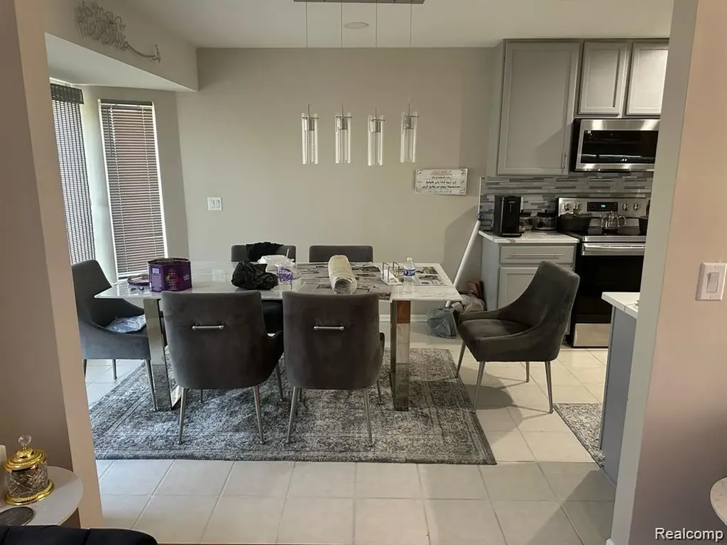 55 Morross Circle Dearborn City MI 48126