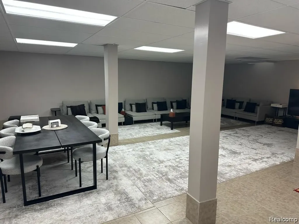 55 Morross Circle Dearborn City MI 48126