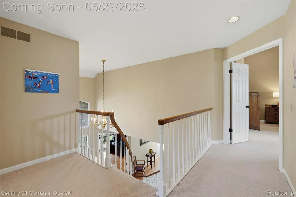 35975 King Edward Drive Farmington Hills City MI 48331