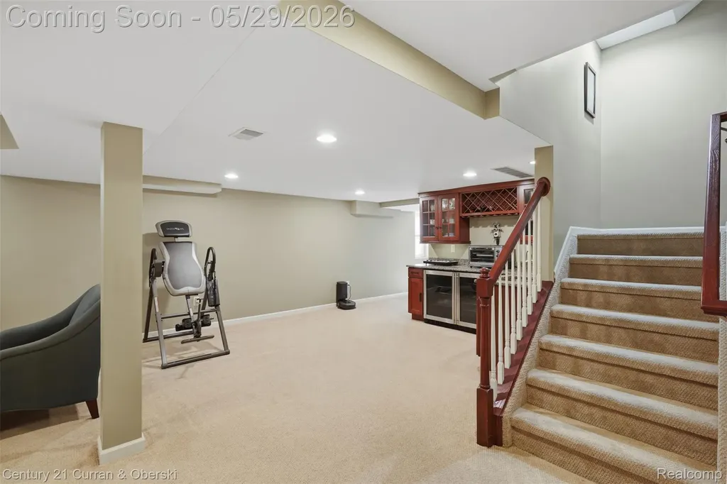 35975 King Edward Drive Farmington Hills City MI 48331