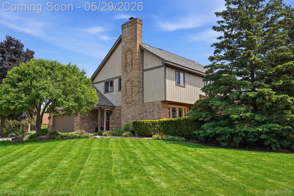 35975 King Edward Drive Farmington Hills City MI 48331
