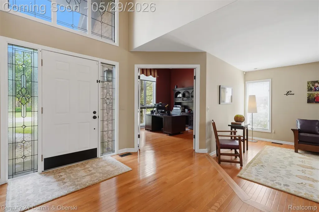 35975 King Edward Drive Farmington Hills City MI 48331