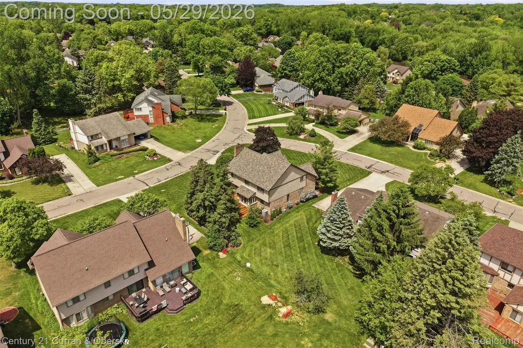 35975 King Edward Drive Farmington Hills City MI 48331