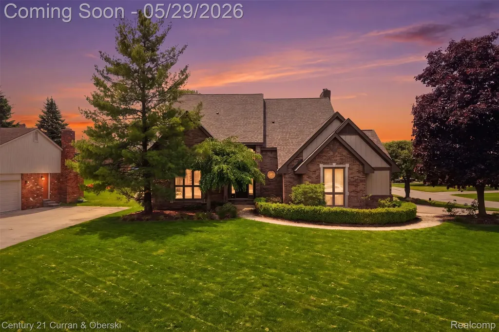 35975 King Edward Drive Farmington Hills City MI 48331