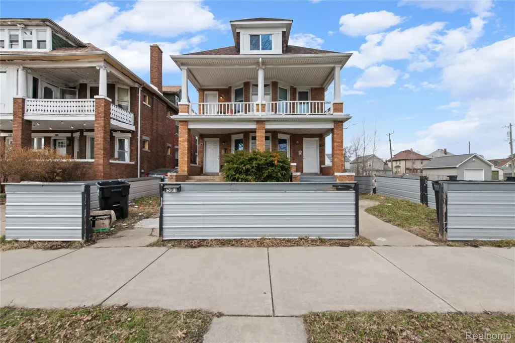 591 Hague Street Detroit City MI 48202