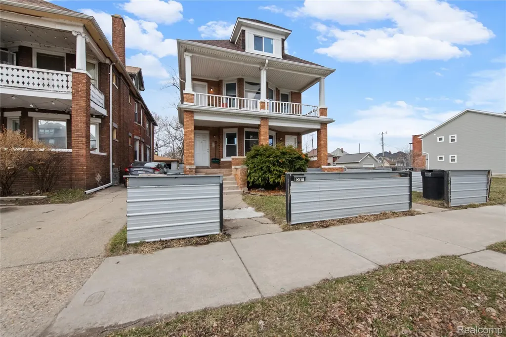 591 Hague Street Detroit City MI 48202