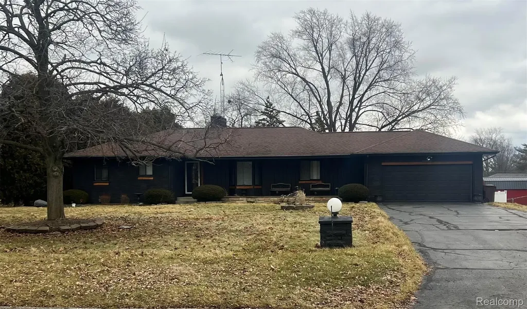 3021 Keith Drive Flint Charter Township MI 48507