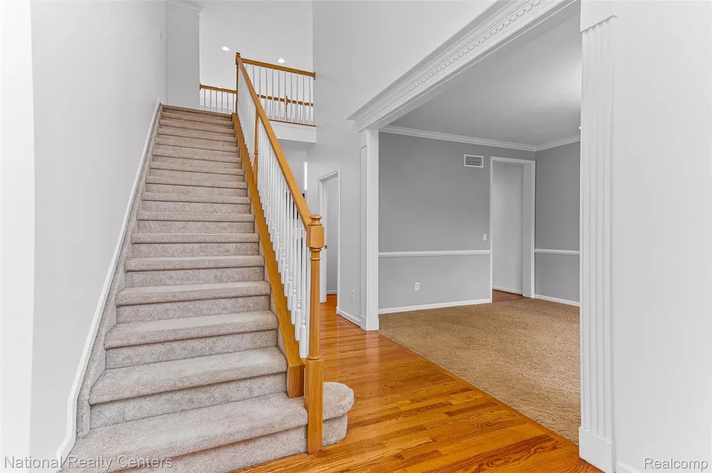 2077 Applebrook Drive Commerce Charter Township MI 48382