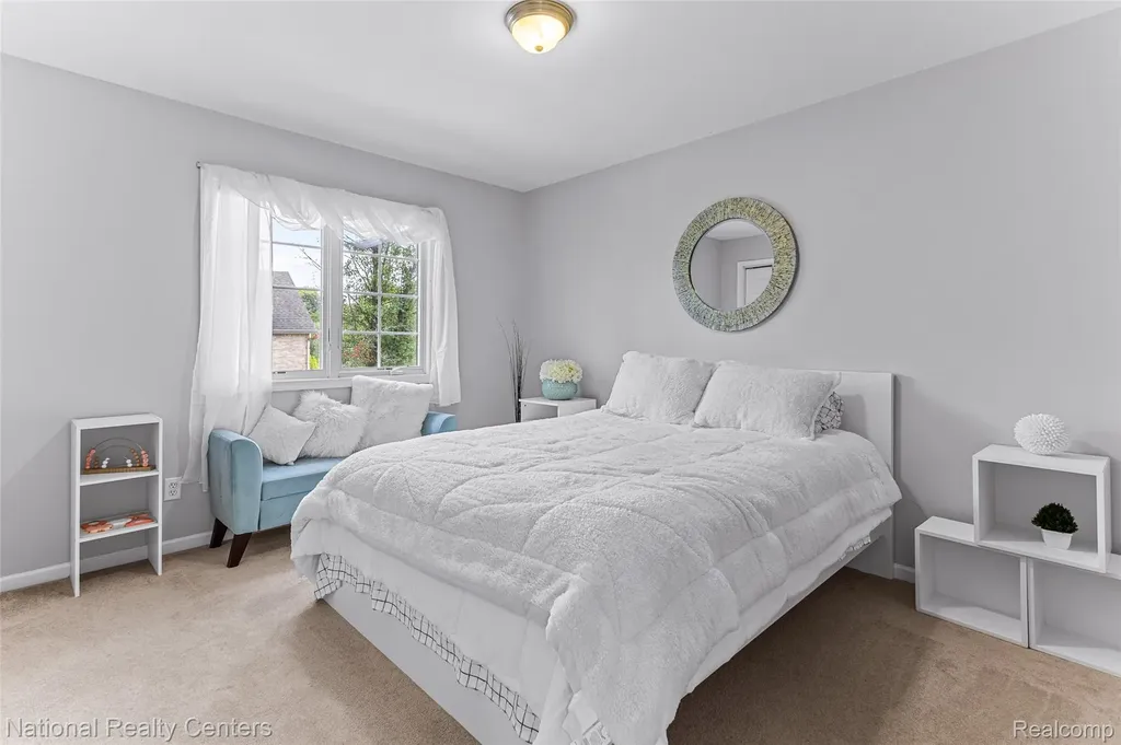 2077 Applebrook Drive Commerce Charter Township MI 48382