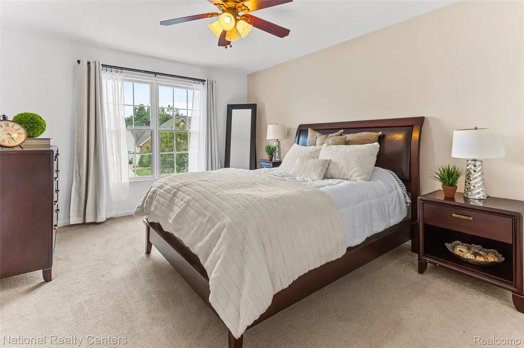 2077 Applebrook Drive Commerce Charter Township MI 48382