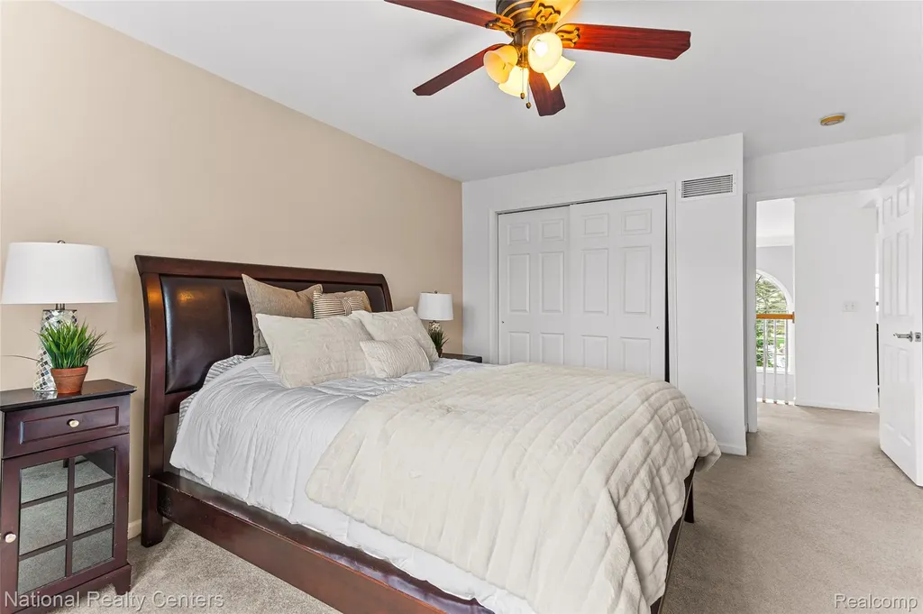 2077 Applebrook Drive Commerce Charter Township MI 48382