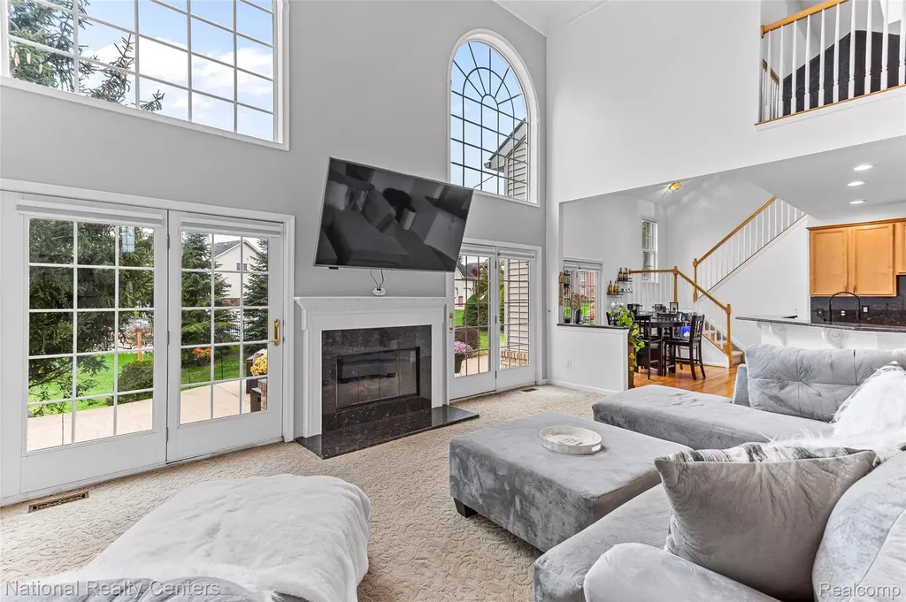 2077 Applebrook Drive Commerce Charter Township MI 48382