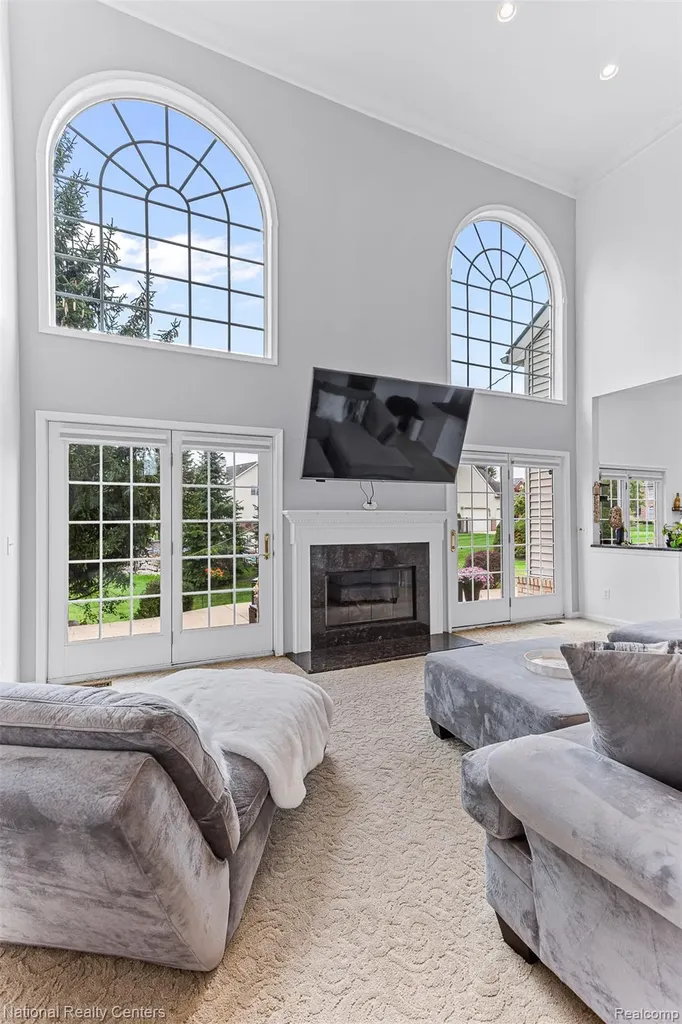 2077 Applebrook Drive Commerce Charter Township MI 48382