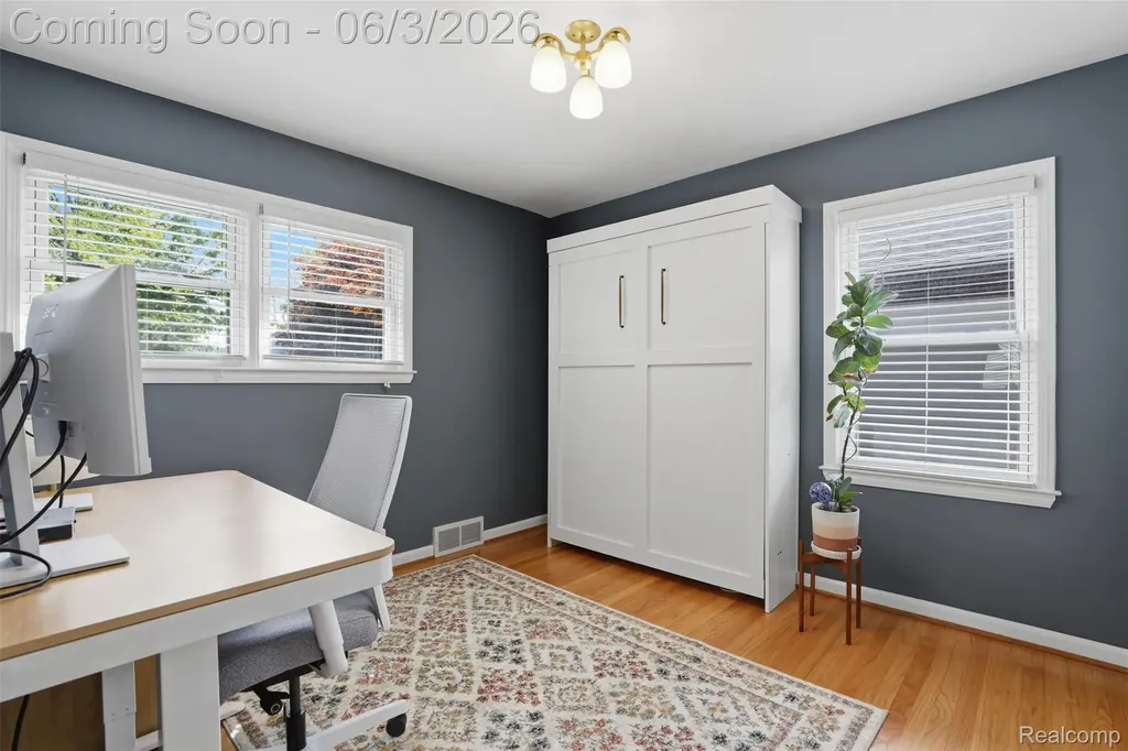711 Symes Avenue Royal Oak City MI 48067