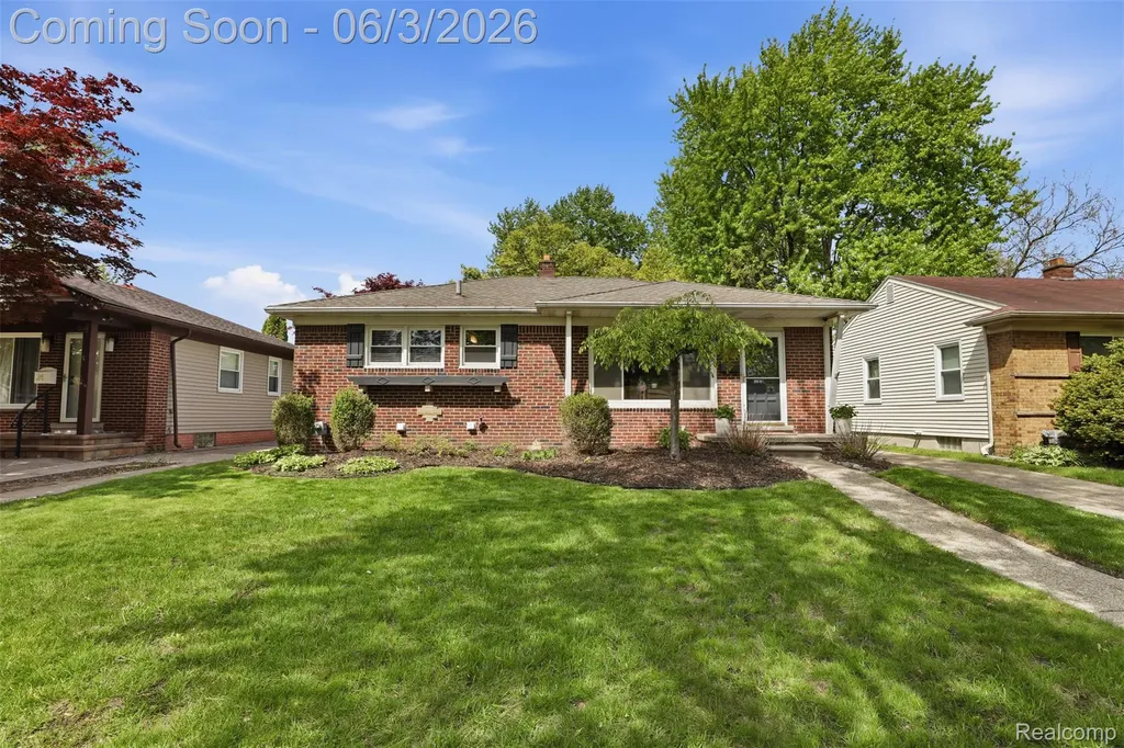 711 Symes Avenue Royal Oak City MI 48067