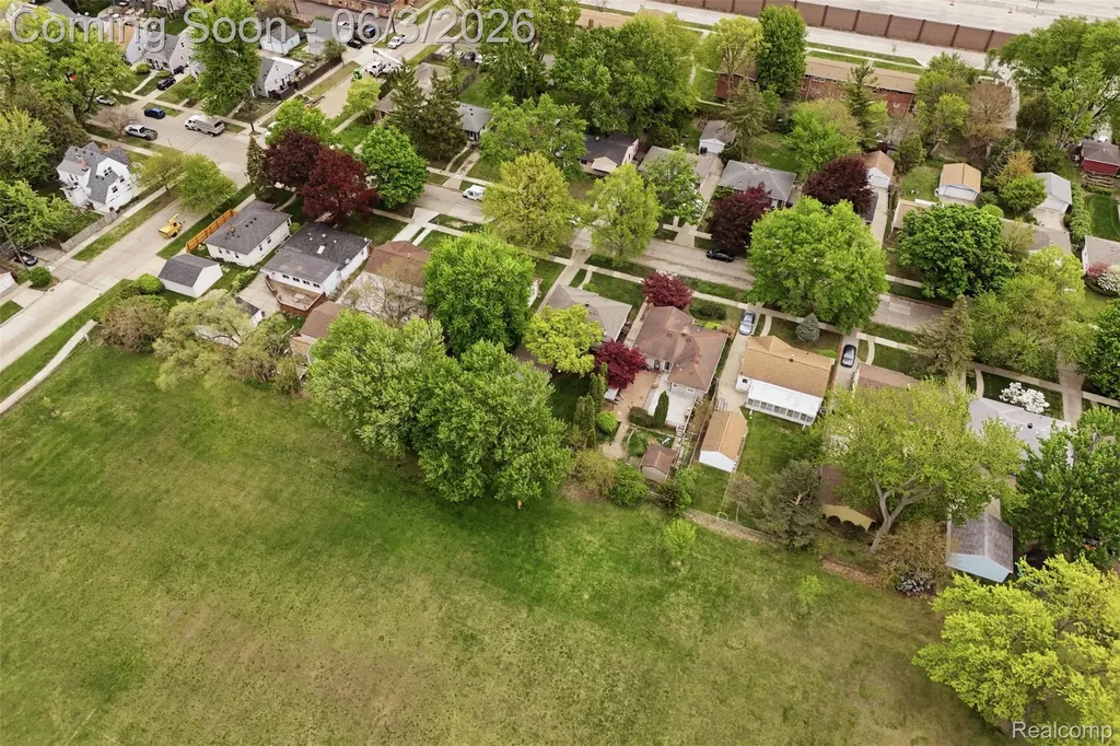 711 Symes Avenue Royal Oak City MI 48067