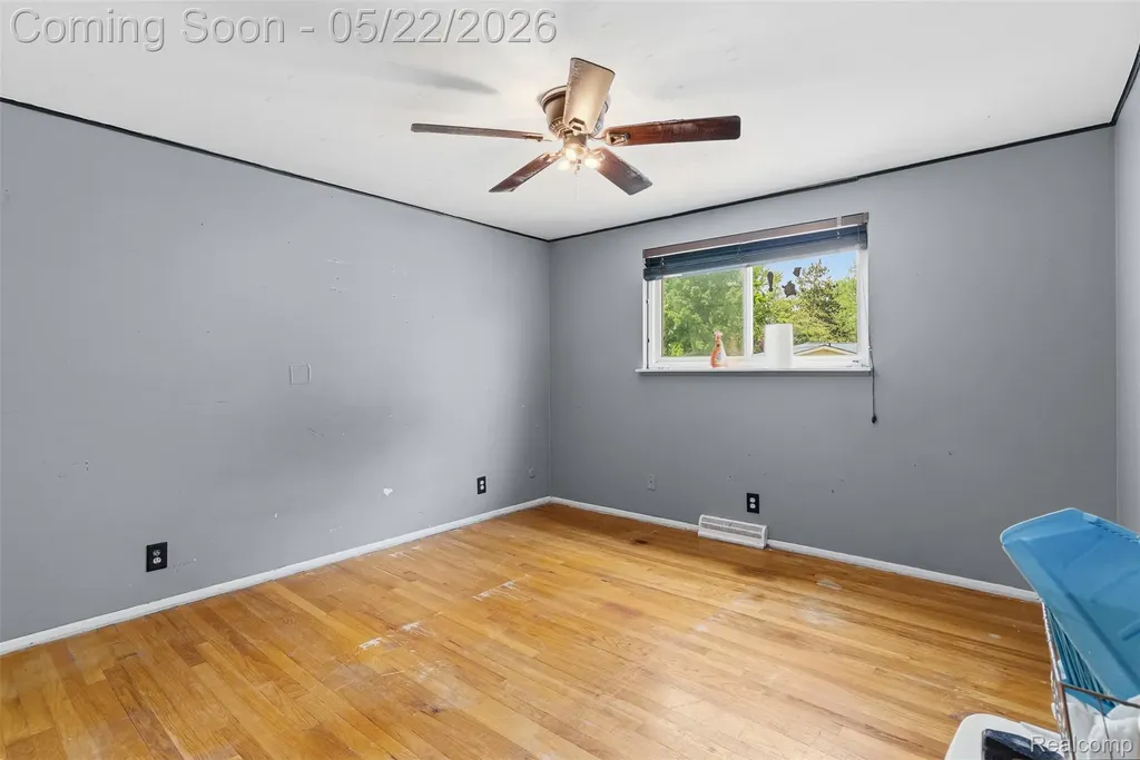 4821 Shelbyshire Drive Shelby Charter Township MI 48316
