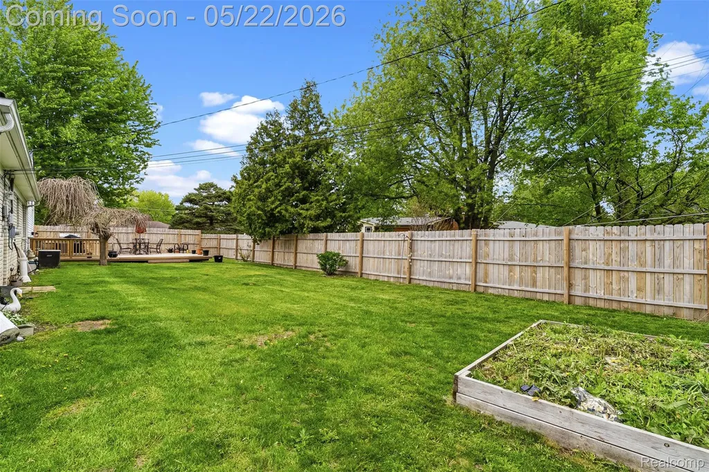 4821 Shelbyshire Drive Shelby Charter Township MI 48316