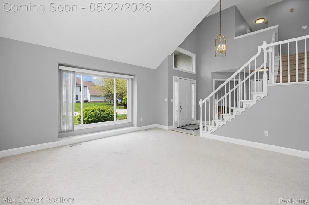 39456 Squire Road Novi City MI 48375