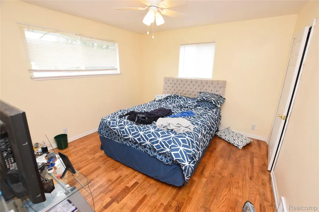 6022 Sally Court Flint City MI 48505