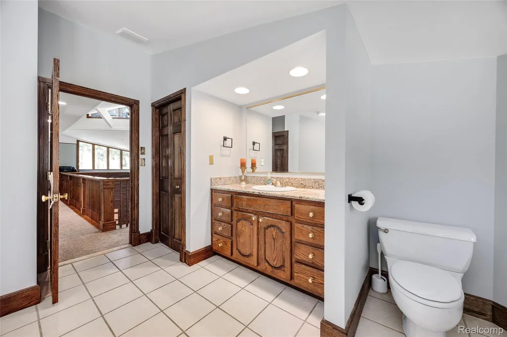 1751 Bird Road Groveland Township MI 48462