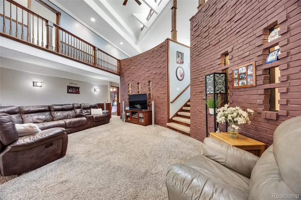 1751 Bird Road Groveland Township MI 48462