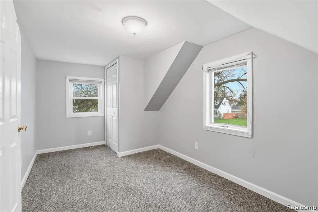 2164 Savoy Avenue Burton City MI 48529