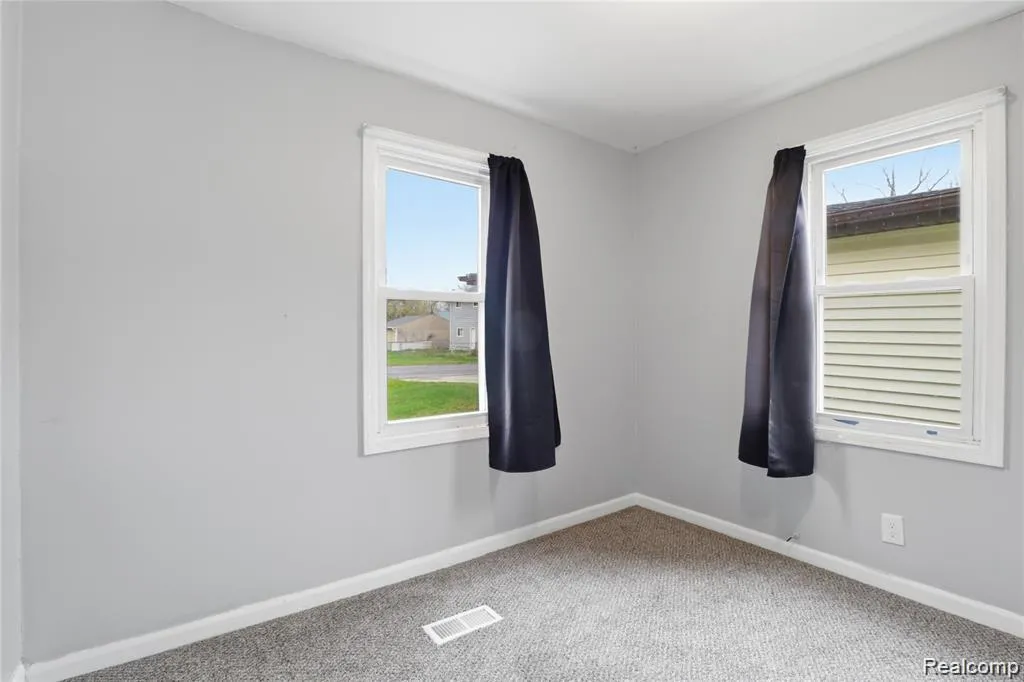 2164 Savoy Avenue Burton City MI 48529