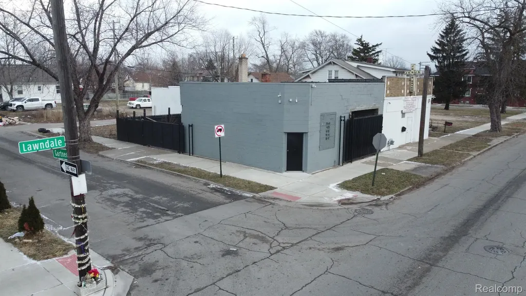1840 Lawndale Street Detroit City MI 48209
