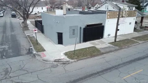 1840 Lawndale Street Detroit City MI 48209