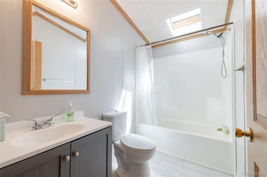 11160 Chestnut Run Court Green Oak Township MI 48178