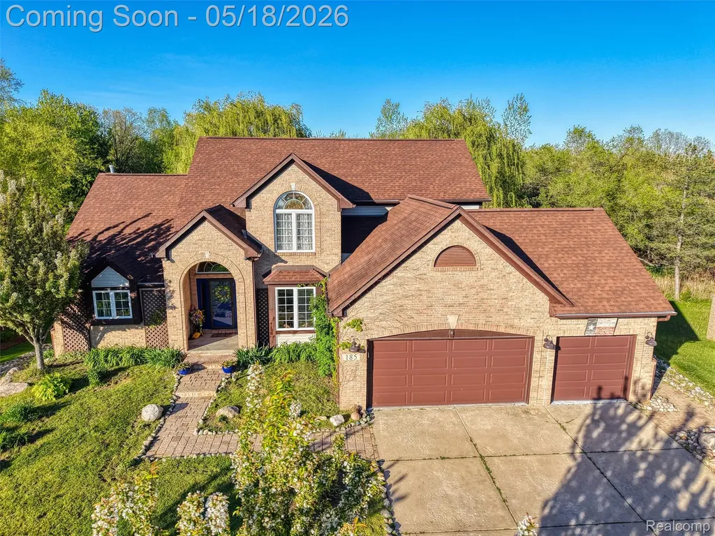 South Lyon City MI, 185 Columbia Drive