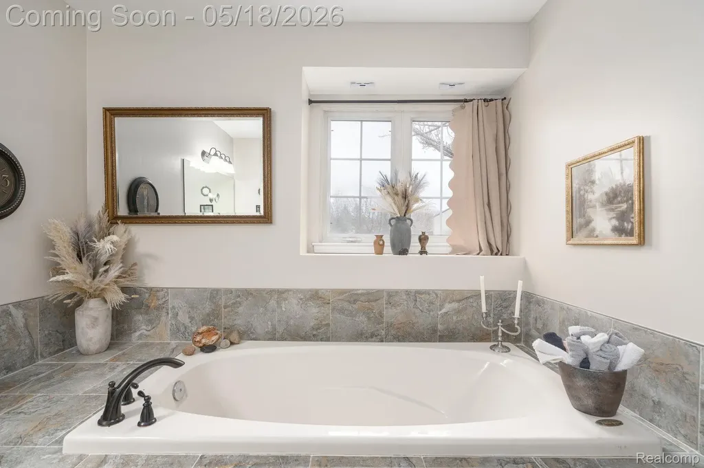 185 Columbia Drive South Lyon City MI 48178