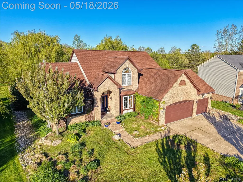 185 Columbia Drive South Lyon City MI 48178