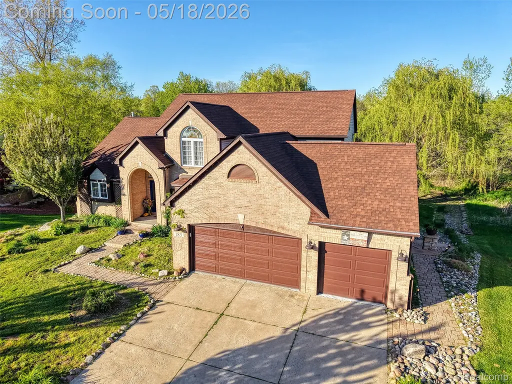 185 Columbia Drive South Lyon City MI 48178